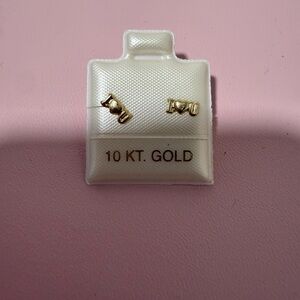 10 KT Gold I Love You Earrings